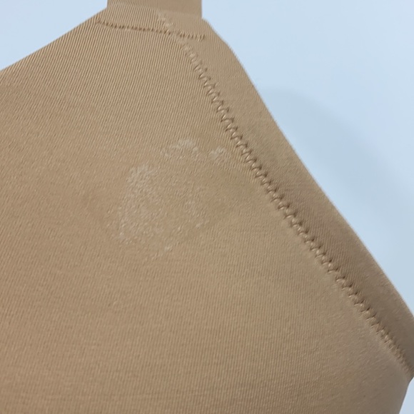 Auden lightly lined wirefree bra size 40DDD - Picture 4 of 9